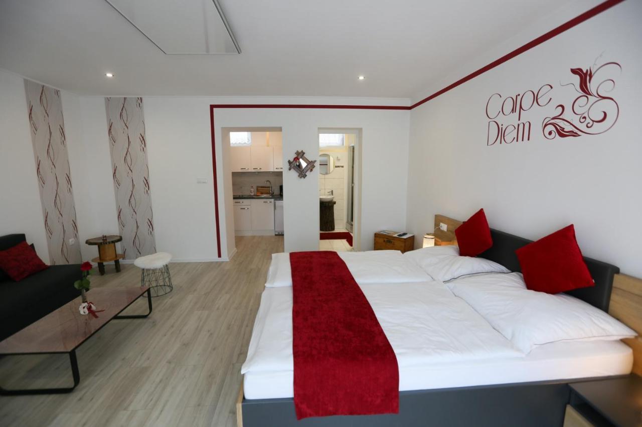 Ehm Resort Mesteri Екстериор снимка